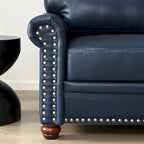Fauteuil simple en cuir avec pieds en bois et clous décoratifs